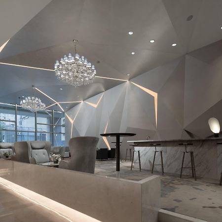 Holiday Inn Beijing Focus Square By Ihg Bagian luar foto