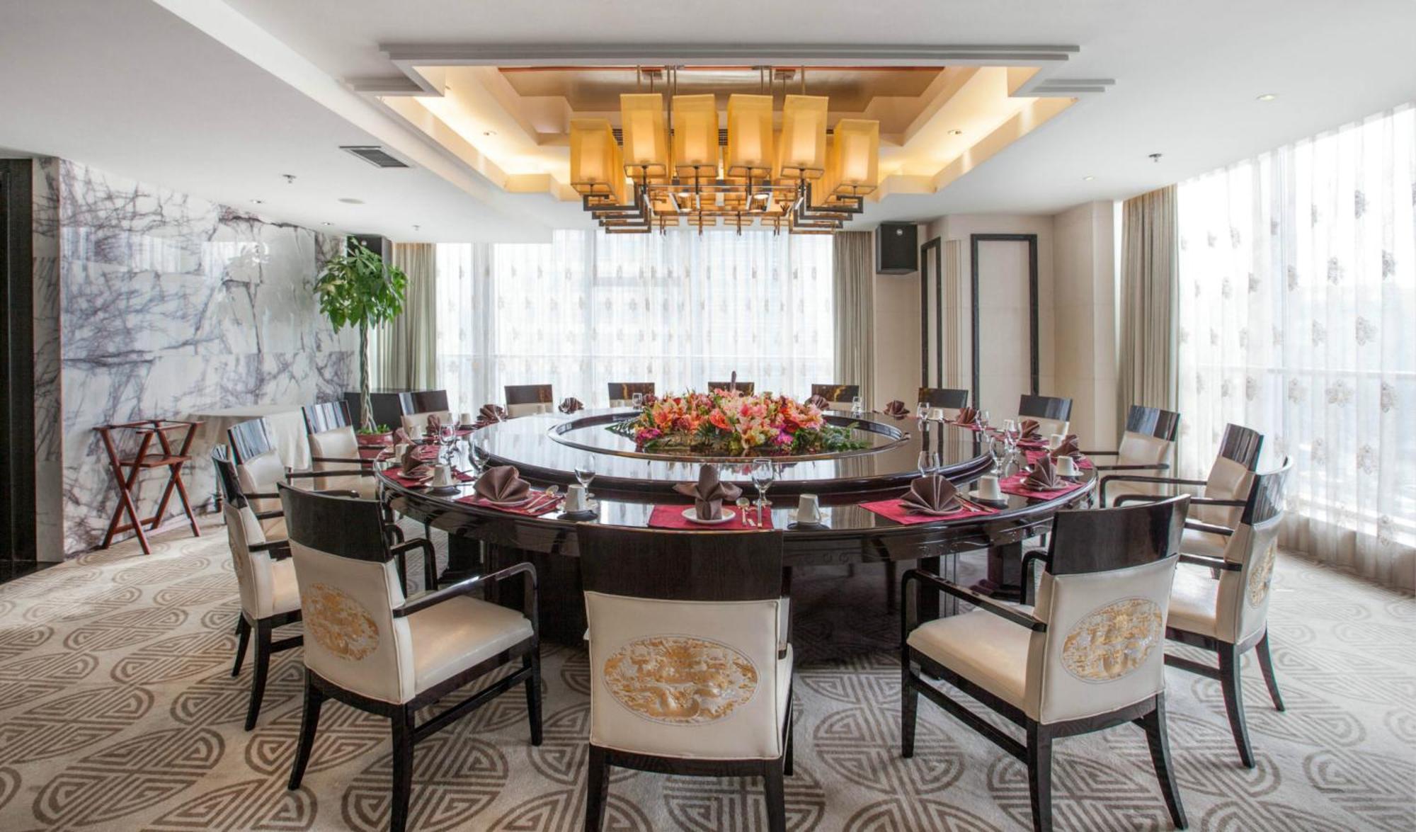 Holiday Inn Beijing Focus Square By Ihg Bagian luar foto